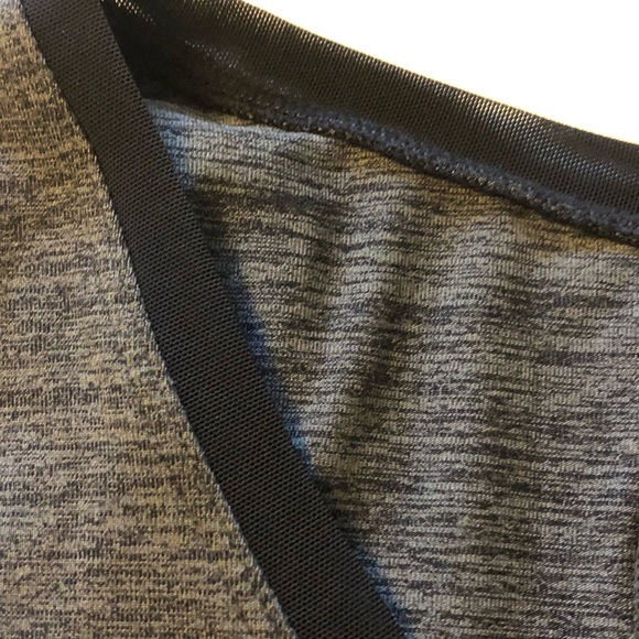 Gaiam, Charcoal Grey, size Medium Sleeveless T-shirt - Picture 7 of 8